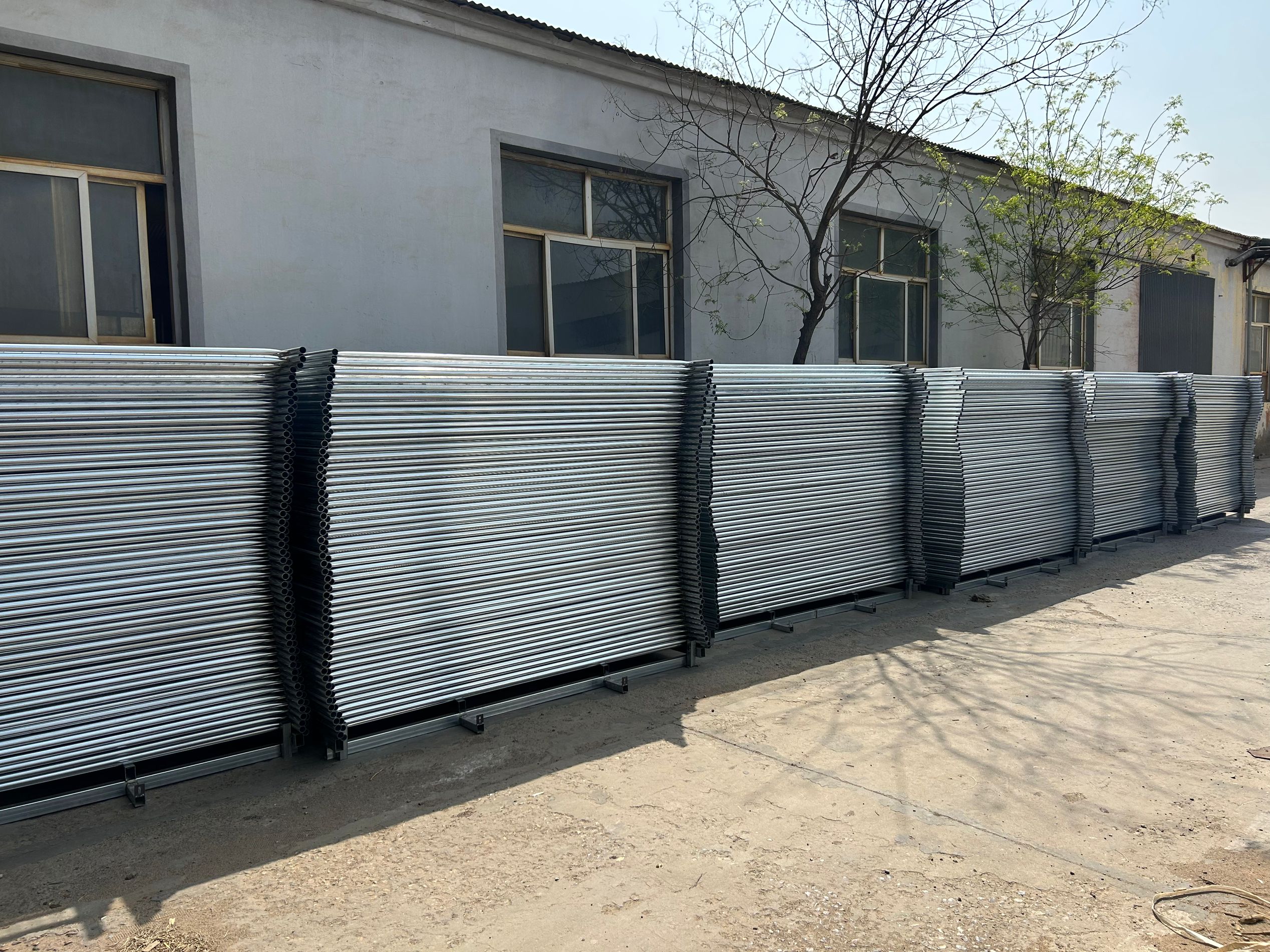 B27FB84982578E3CC1A580F178E0A244